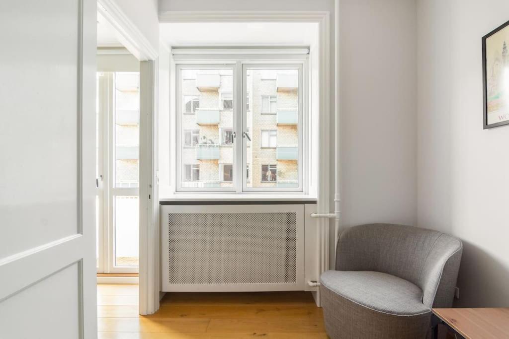 Cozy Apartment In Christianshavn W Two Balconies. København Eksteriør bilde