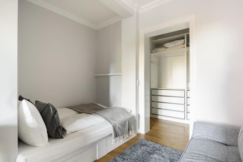 Cozy Apartment In Christianshavn W Two Balconies. København Eksteriør bilde